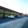Отель Ambassador Inn Fresno, фото 15
