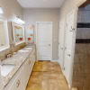 Отель Five Dove 119 3 Bedroom Home, фото 8