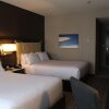 Отель Holiday Inn Express & Suites Cold Lake, an IHG Hotel, фото 7