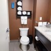 Отель Hampton Inn by Hilton Calgary Airport North, фото 30