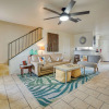 Отель San Antonio Townhome: 3 Mi to Lackland Afb!, фото 15