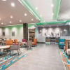 Отель La Quinta Inn & Suites by Wyndham Dallas Grand Prairie North, фото 17