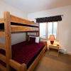 Отель 2br Solitude -ski-in, Ski-out Access To Promenade Trail 2 Bedroom Condo by RedAwning, фото 4