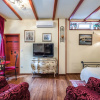 Отель Emperor's Suites, фото 3