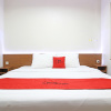 Отель RedDoorz near Jogja City Mall, фото 3