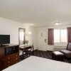 Отель Econo Lodge Inn and Suites Bellingham, фото 21