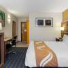 Отель Quality Inn, фото 7