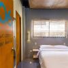 Отель MNL Beach Hostel Boracay на острове Боракае