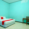 Отель Penginapan Cemara Indah by RedDoorz, фото 4