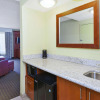 Отель Hampton Inn & Suites Grand Rapids-Airport 28th St, фото 21