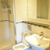 Отель 2 Bedroom Flat in North East London Sleeps 6, фото 11