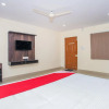 Отель OYO 15632 Mathru Enterprises, фото 2
