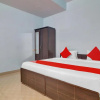 Отель iROOMZ Grand Aarvi Suites, фото 3