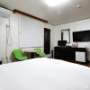 Отель Iksan Hotel Stay Today, фото 4