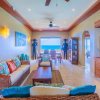 Отель Isla Mujeres Top Location Luxury and Spacious Beachfront Villa 2Bd 2BTH, фото 14