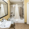 Отель Quality Inn, фото 8