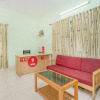 Отель OYO 11592 Hotel Red Carpet Residence, фото 15