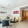 Отель Modern Apartment With Roof Terrace Near the Beach, фото 9