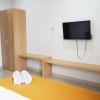Отель UROOMS Tanah Abang, фото 15