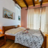 Отель Villa Paladin - Spacious Villa with Pool near Garden Resort - 7 Min walk, фото 14