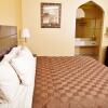 Отель Winchester Inn & Suites Humble/IAH/North Houston, фото 12