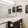 Отель Candlewood Suites West Edmonton - Mall Area, an IHG Hotel, фото 33