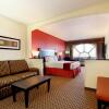 Отель Holiday Inn Express Hotel & Suites Odessa, an IHG Hotel, фото 6