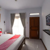 Отель Cigadung Guest House by OYO, фото 21