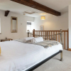 Отель Maple Cottage - Beautiful 2BD Retreat, фото 7