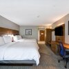 Отель Holiday Inn Express & Suites Houston NASA - Boardwalk Area, an IHG Hotel, фото 35