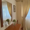 Отель Lovely & quiet 1-bedroom condo with free parking, фото 5