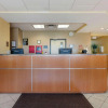 Отель Econo Lodge Inn & Suites Fairgrounds, фото 2