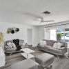 Отель Just Listed! Newly Remodeled 3/2 Pool Home 3 Bedroom Home by Redawning, фото 11