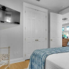 Отель Carriage House ~4br/3.5ba ~ Sleeps 8~ Public Beach Access!, фото 5