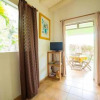 Отель House With one Bedroom in Le Gosier, With Furnished Terrace and Wifi - 1 km From the Beach, фото 2