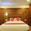 Отель OYO 15909 The Traders Hotel, фото 10