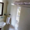 Отель Beautifully Furnished AC Room, фото 10