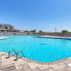 Отель Hilton Head Condo w/ Pool & Dining: Walk to Beach!, фото 21