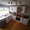 Отель Cozy 2-bed Cottage in Merthyr, 5 Mins to Bike Park, фото 4
