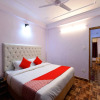 Отель OYO 13836 Hotel Manu Vatika, фото 3
