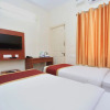 Отель Ample Premium Suites by OYO Rooms, фото 13