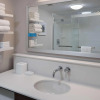 Отель Hampton Inn Boston - Logan Airport, фото 8
