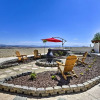 Отель Chic Joshua Tree Pad w/ Mountain Views & Hot Tub, фото 16