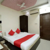 Отель OYO 23358 Hotel Royal Inn, фото 13
