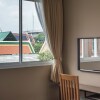 Отель Feung Nakorn Balcony Rooms and Cafe, фото 7