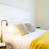 Отель Sunny 4 Bedroom Apartment - with View, фото 16