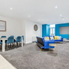 Отель Bluebell Suites by Sasco Apartments, фото 10