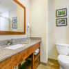 Отель Comfort Inn & Suites Van Buren - Fort Smith, фото 8
