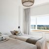 Отель SleepWell Apartments East, фото 2