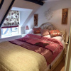 Отель Luxury Cottage Near Windsor Castle, фото 17